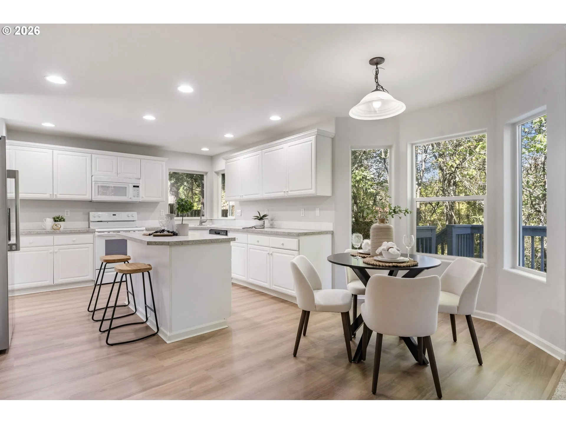 Kitchen-Island