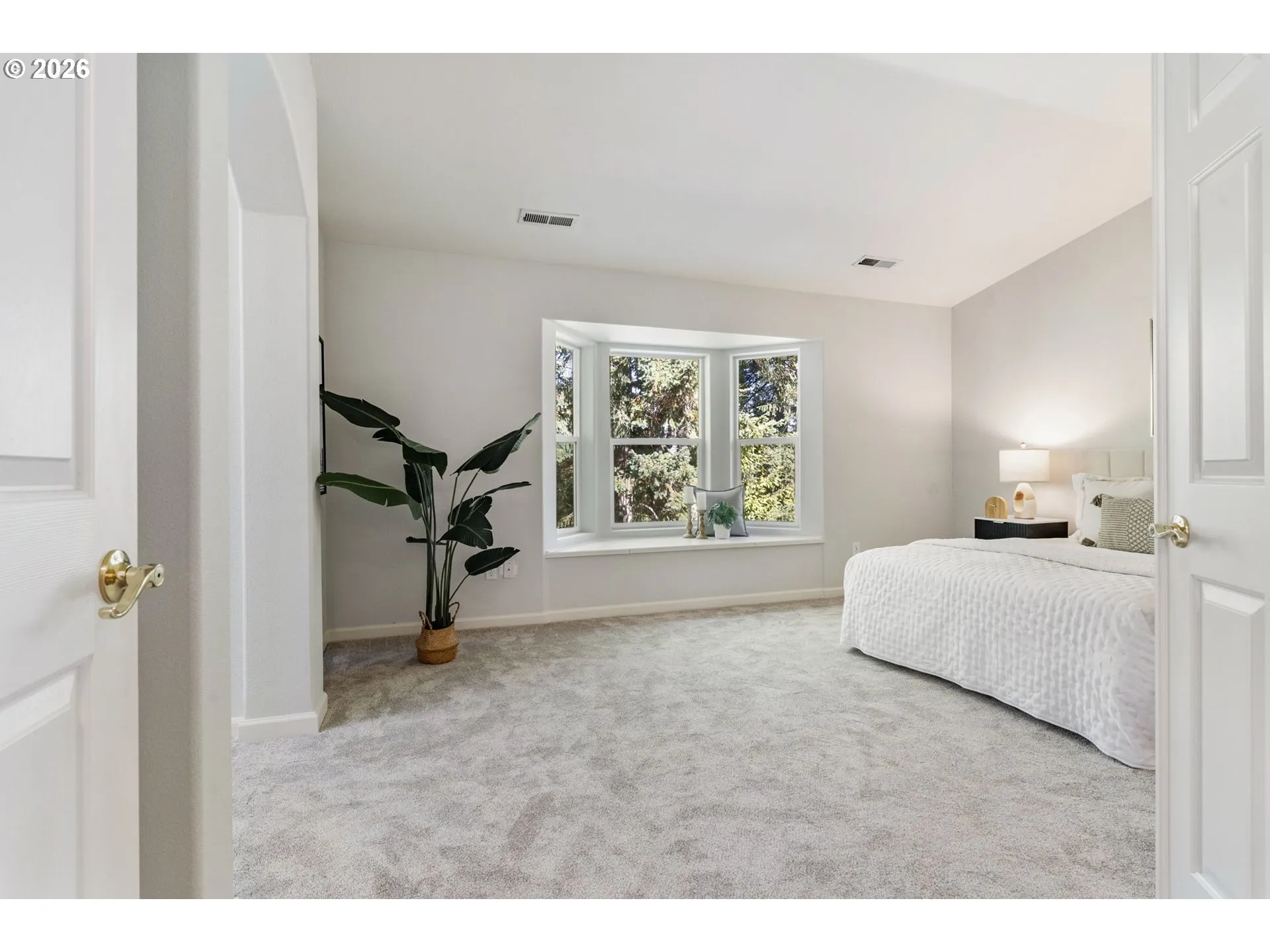 Bedroom, Primary-Upper