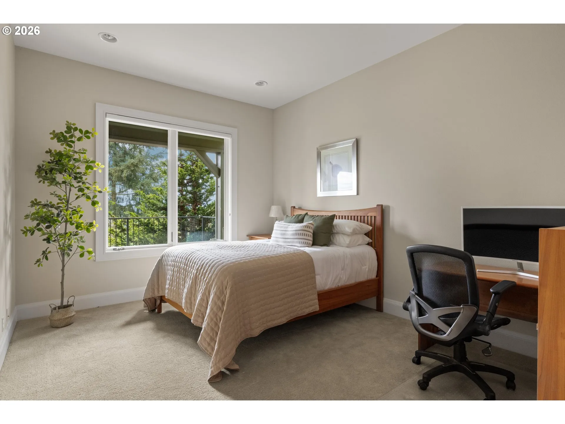 Bedroom-Lower