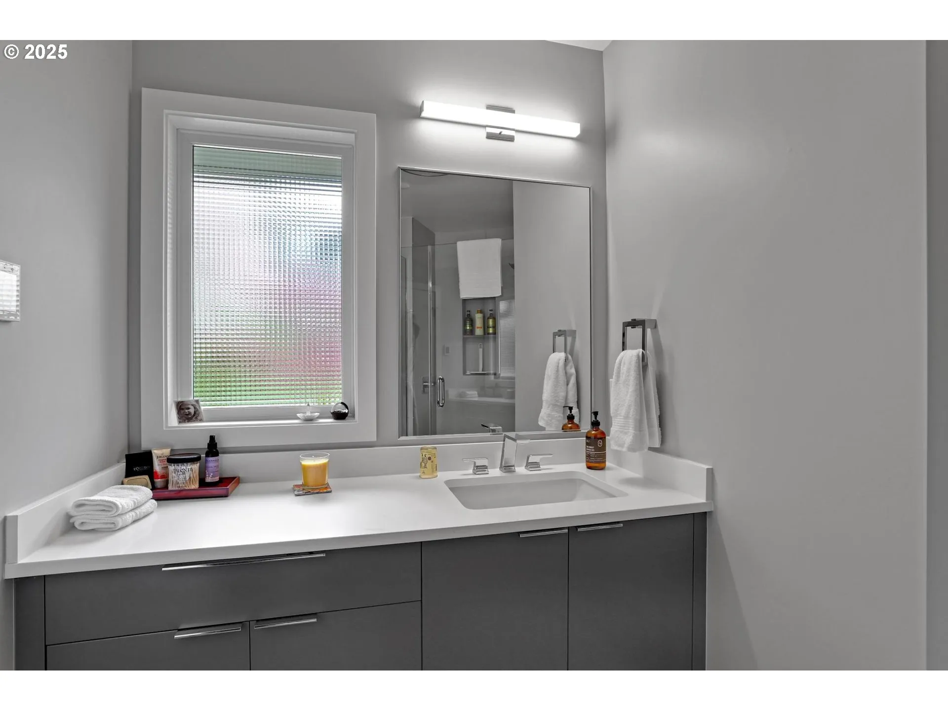 Bathroom-Jack and Jill