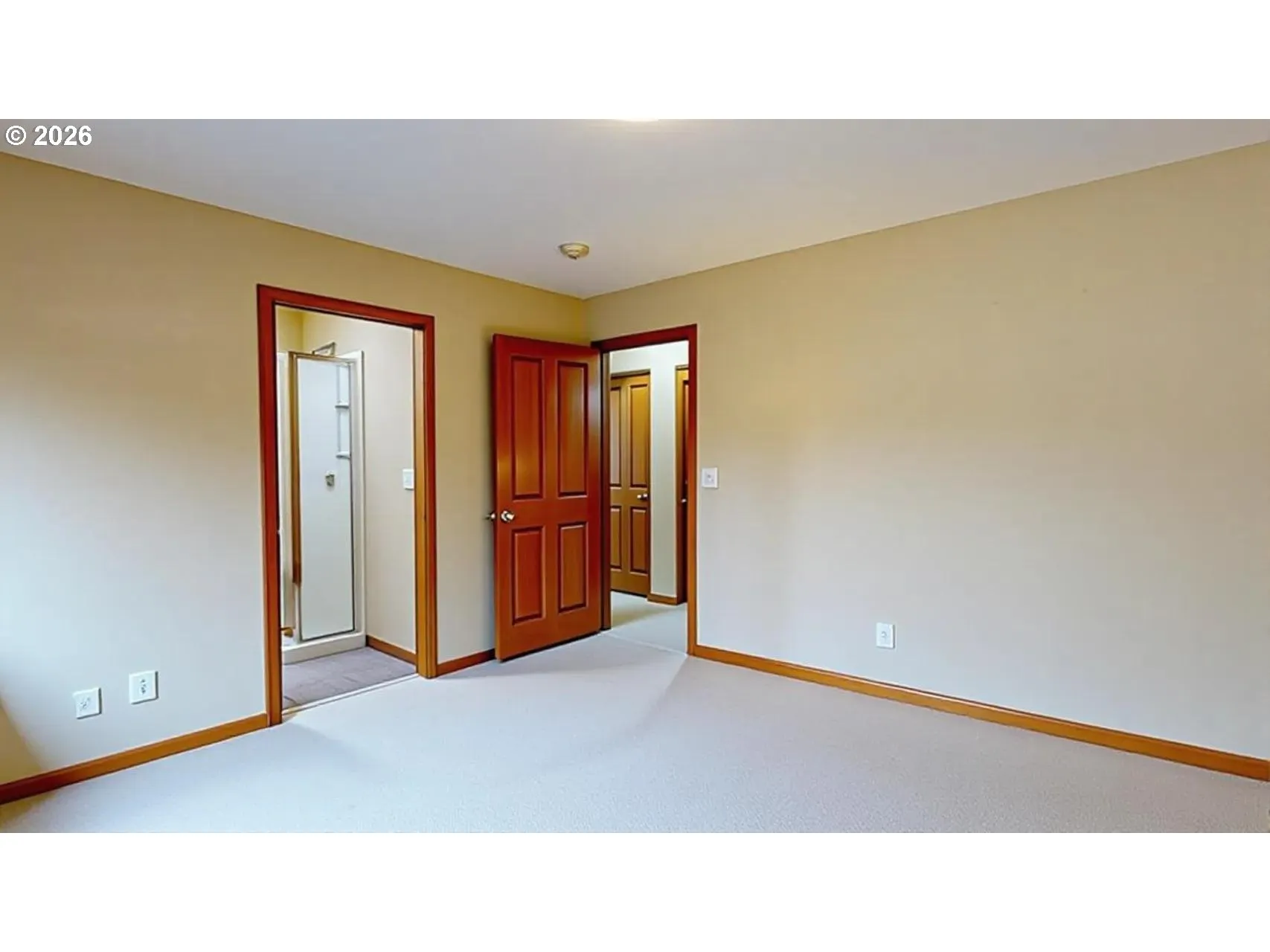 Bedroom, Primary