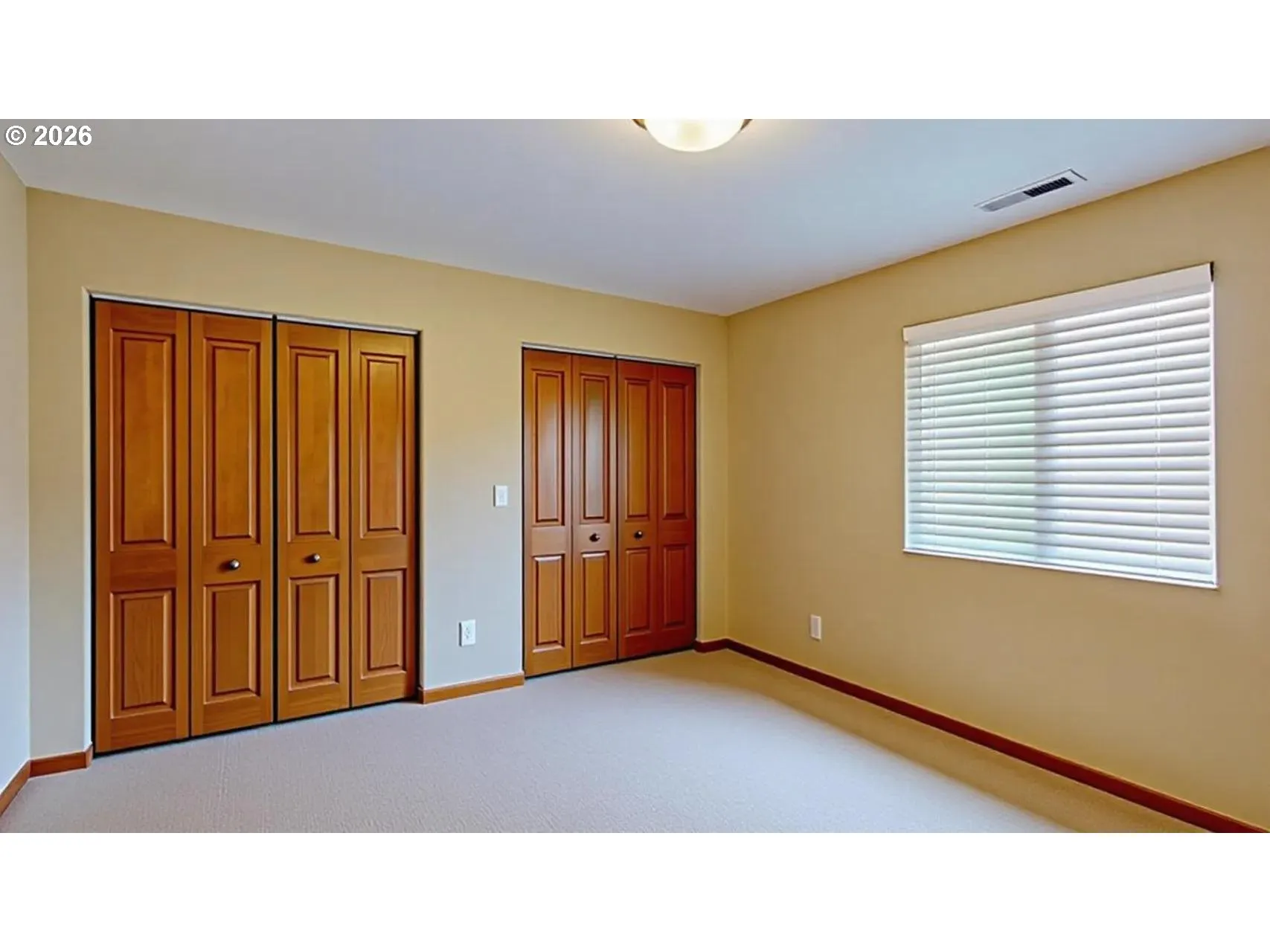 Bedroom, Primary