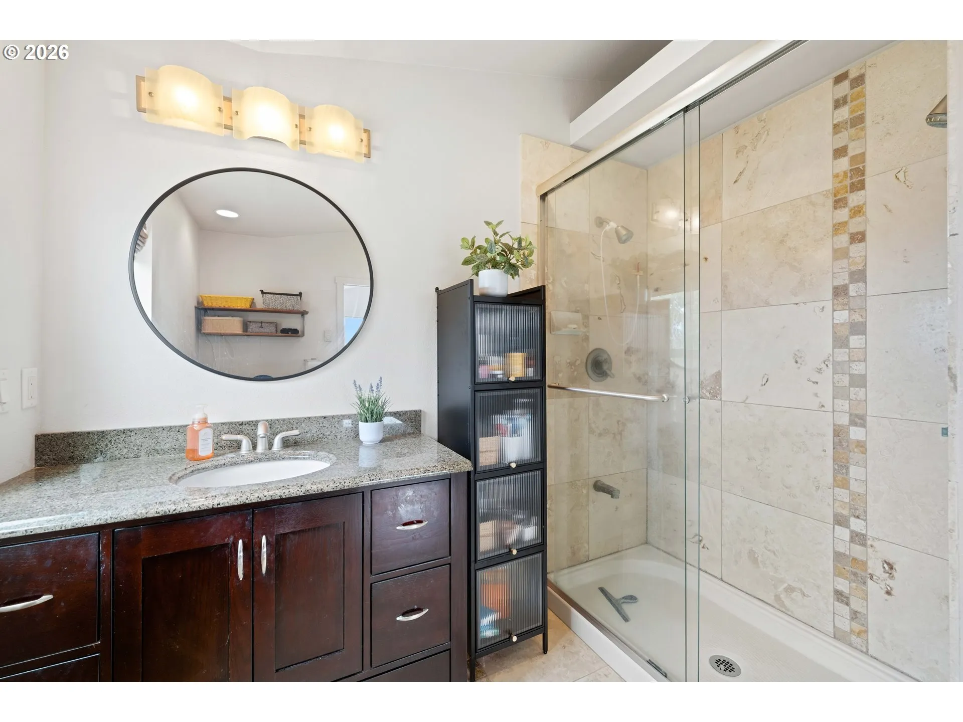 Owner's Suite Bedroom-Walk in Shower