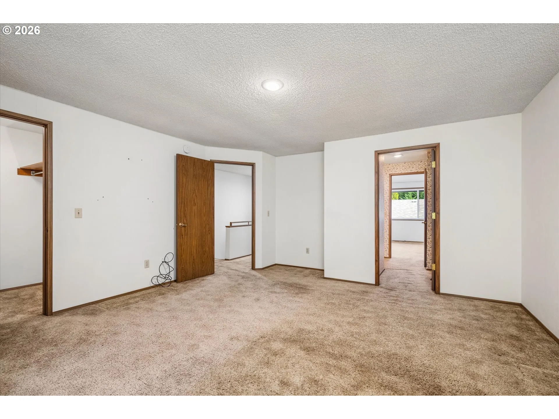 Bedroom, Primary-Upper