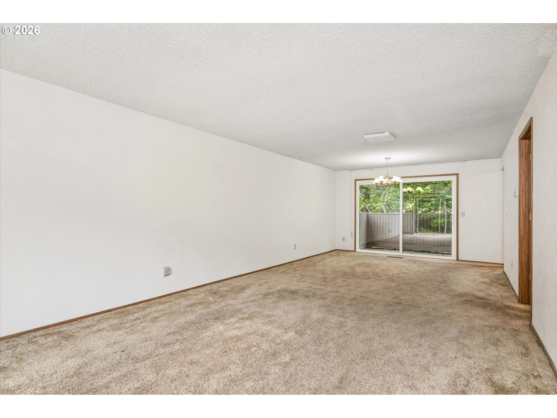 Living Room/Dining Room
