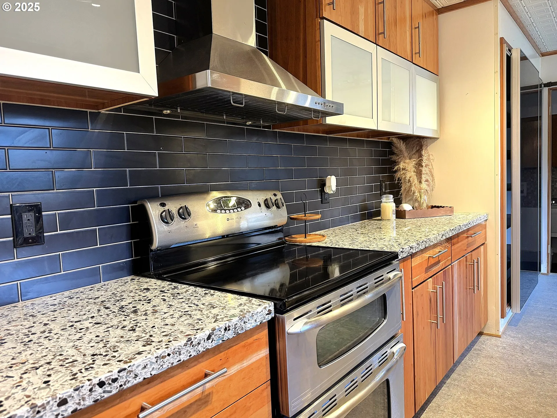 Kitchen-Oven