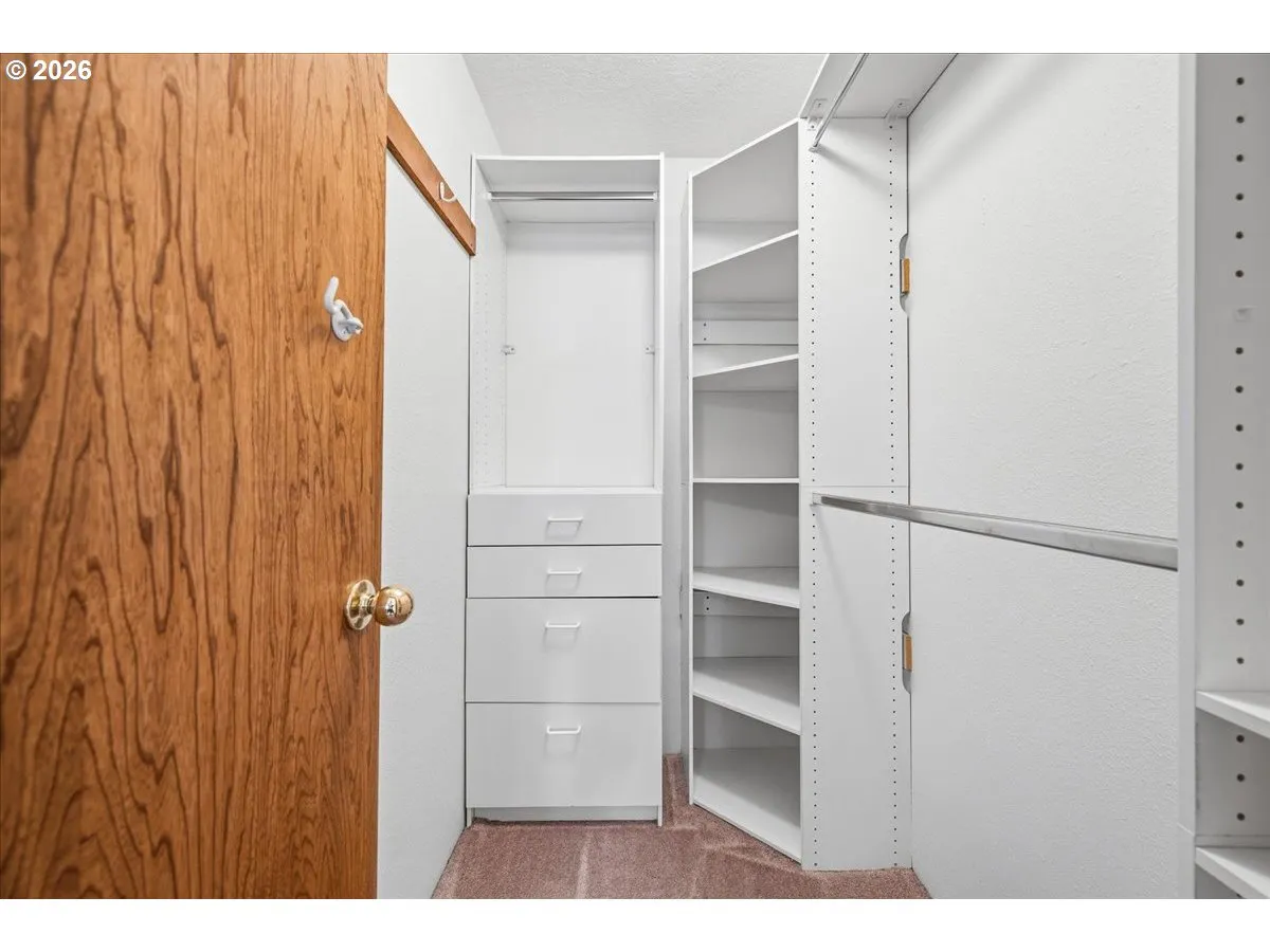 Bedroom, Primary-Walk-In Closet