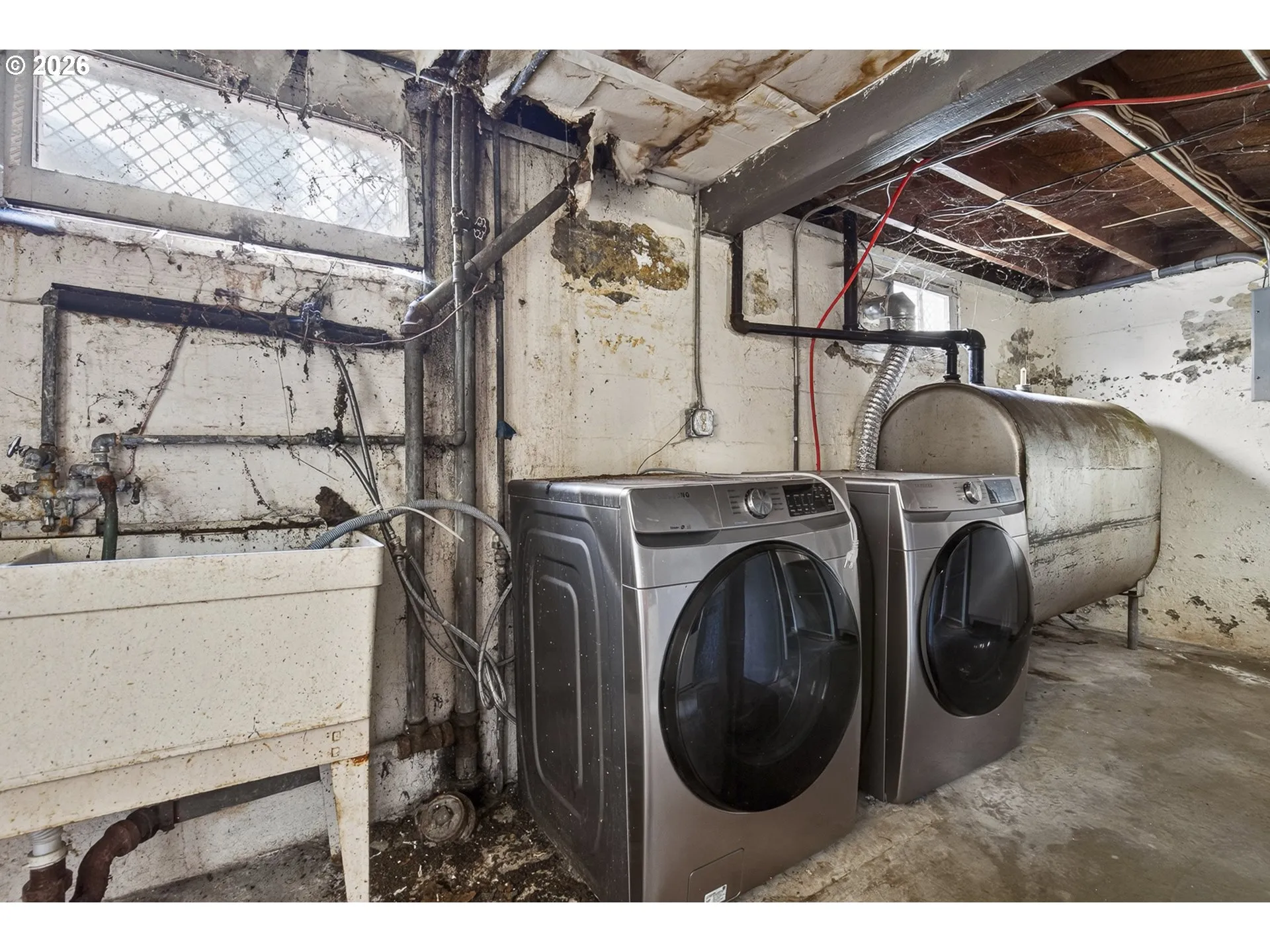 Laundry-basement