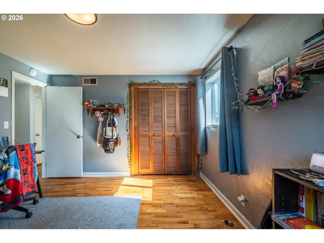 Bedroom-# 1