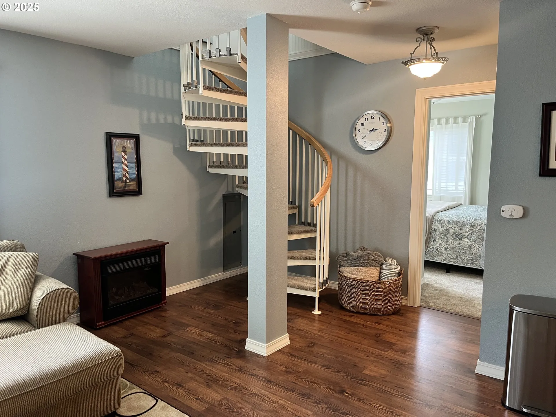 Staircase-To Upper Level