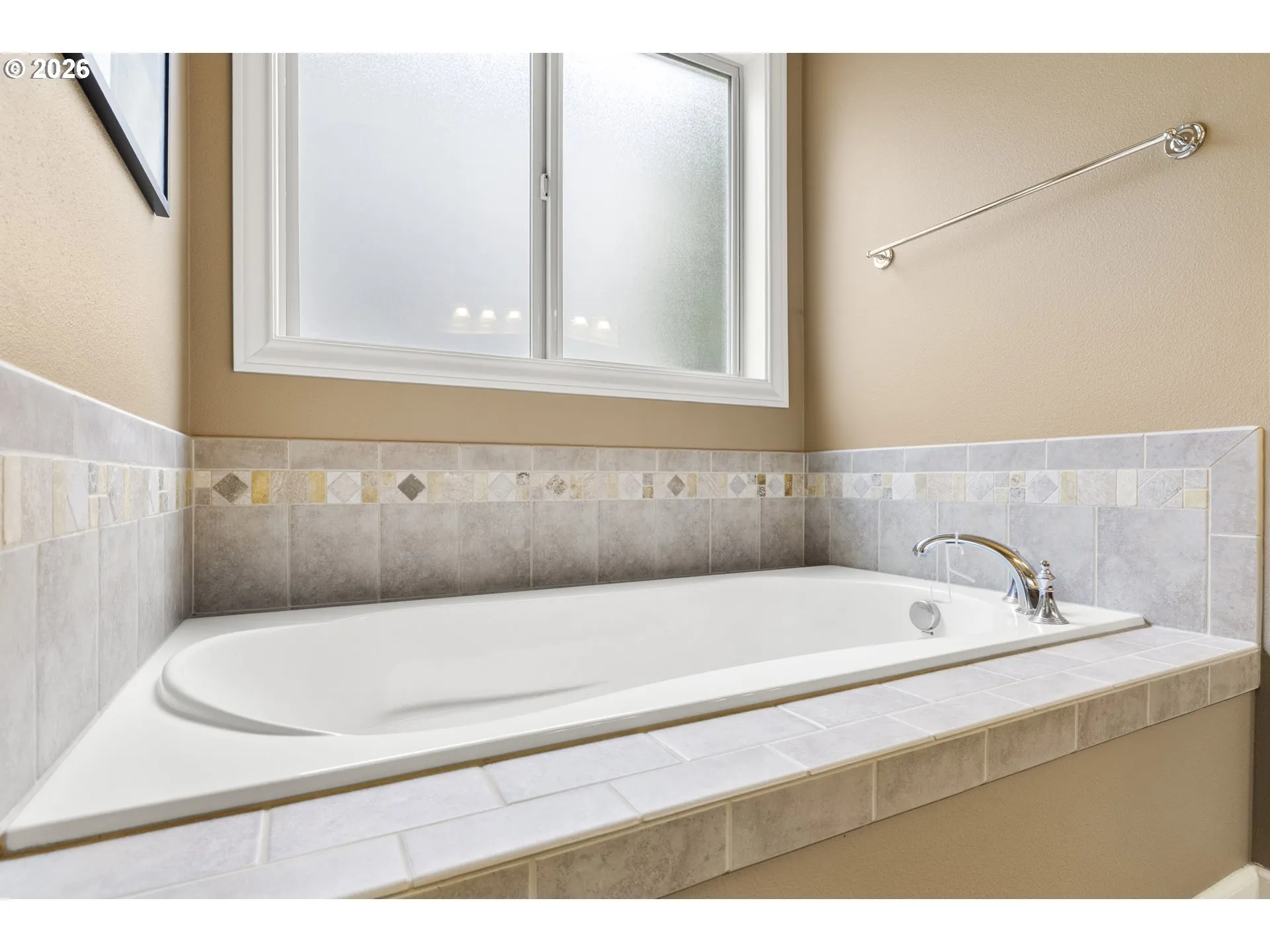 Owner's Suite Bathroom-Garden Tub