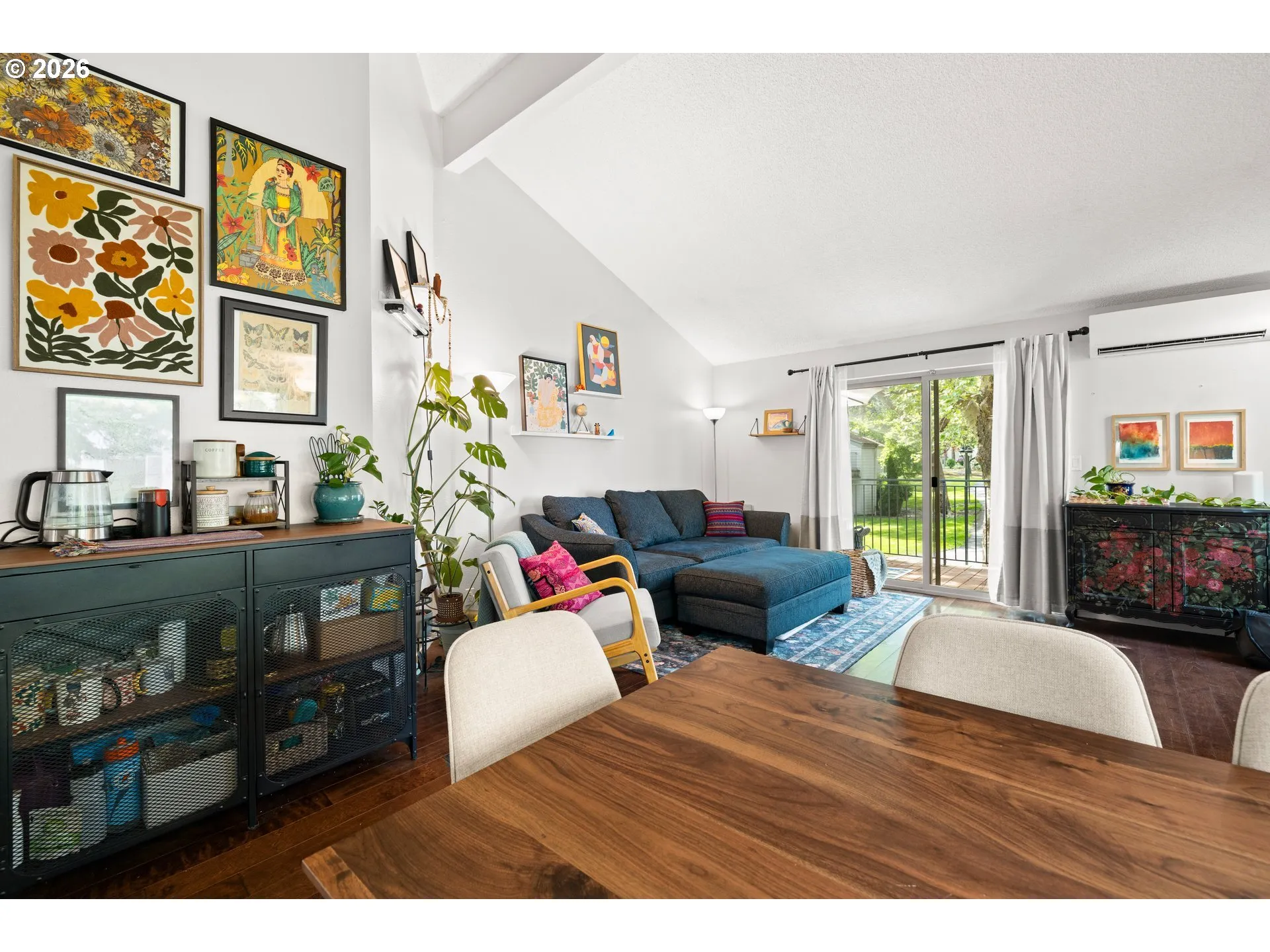 Living Room/Dining Room