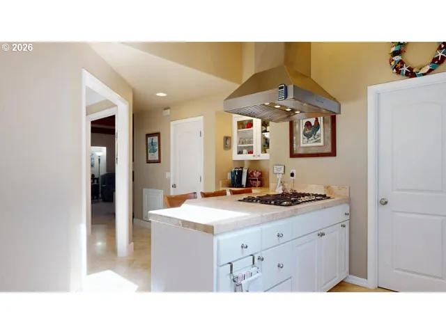 Kitchen-Cooking Island