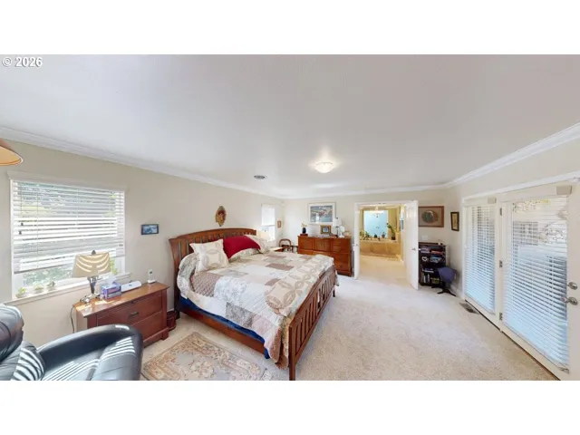 Bedroom, Primary