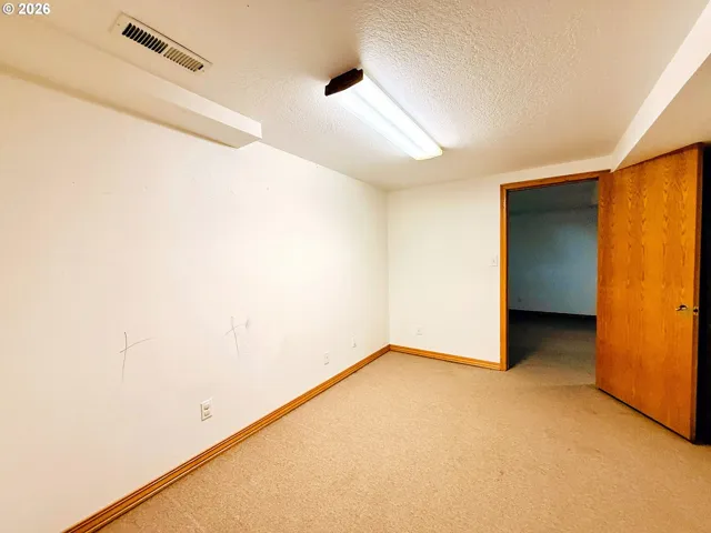 Basement-Finished