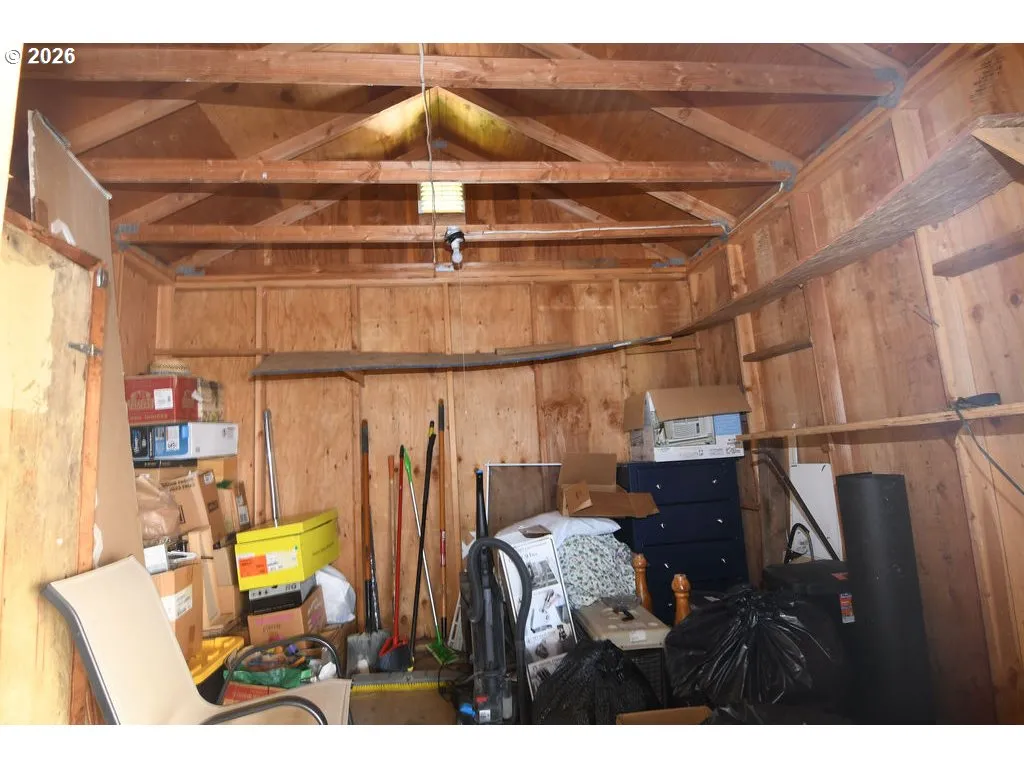 Shed
