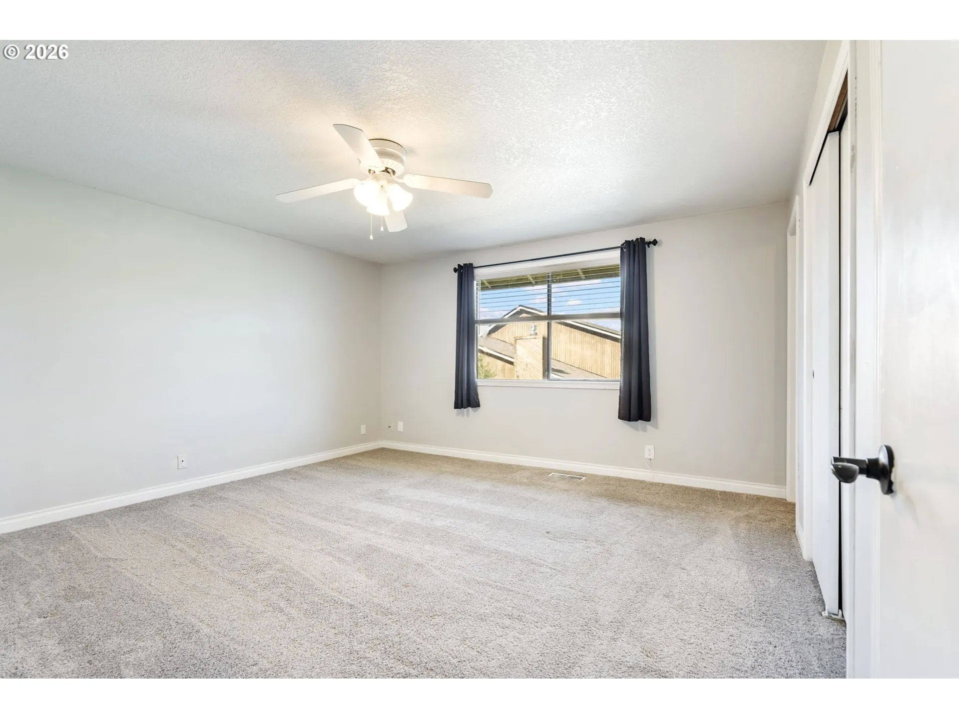 Bedroom, Primary-Main