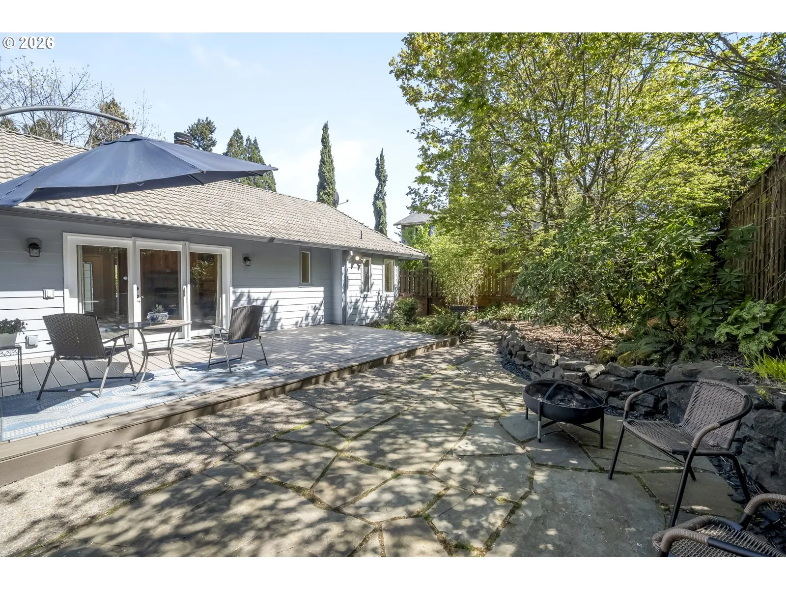 Yard-Back