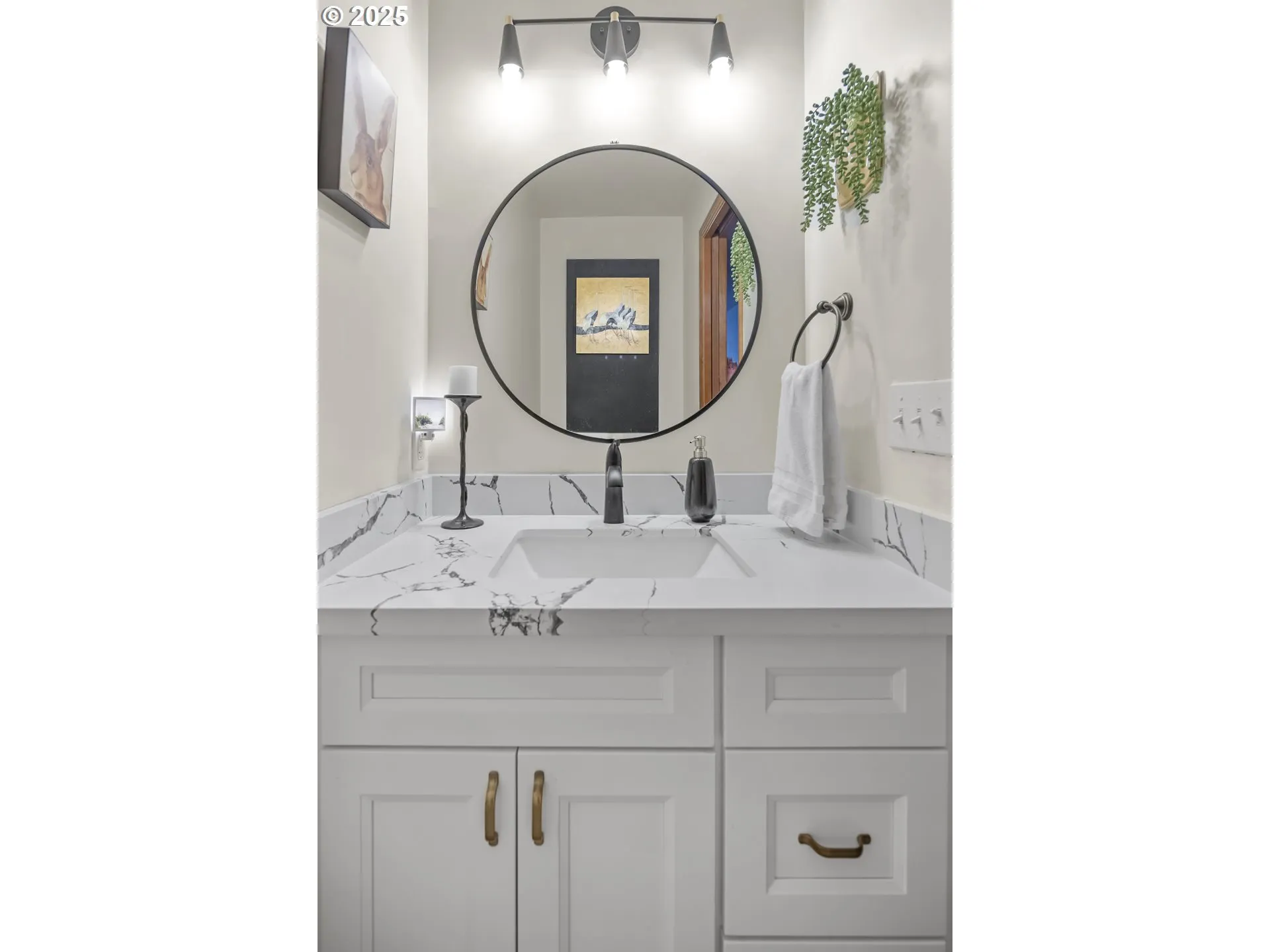 Bathroom-Hall