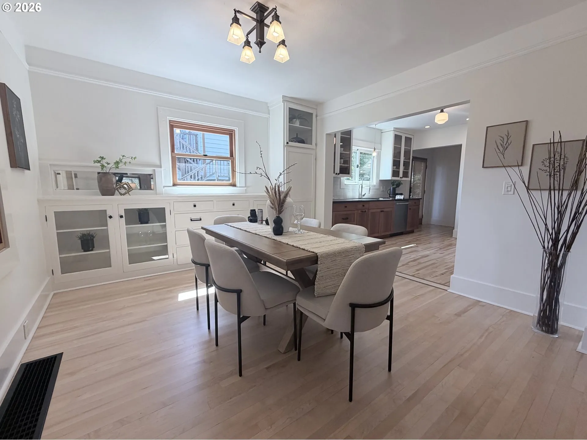 Dining Room-Built-In Cabinets
