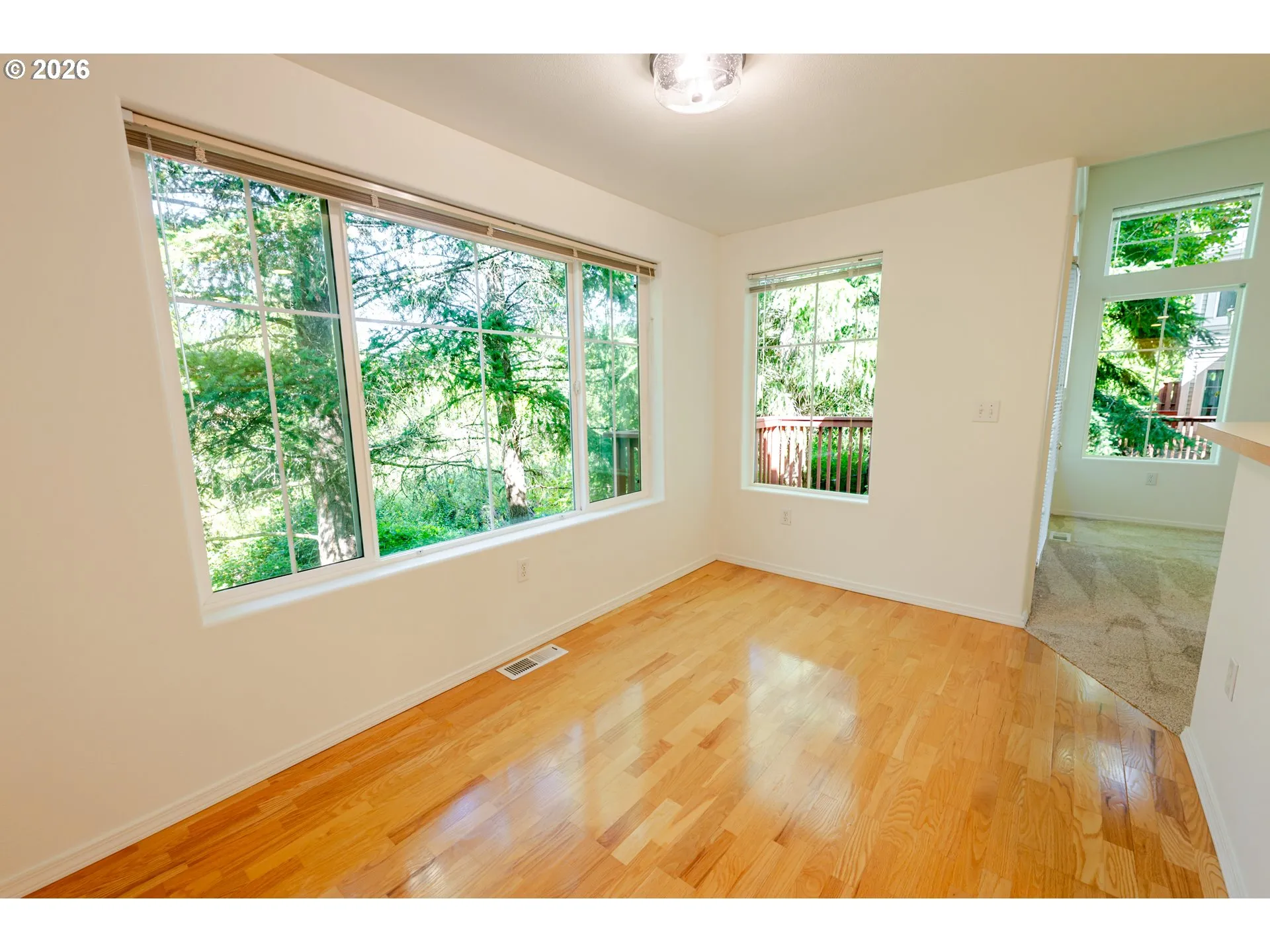 Kitchen/Nook-Eating Area