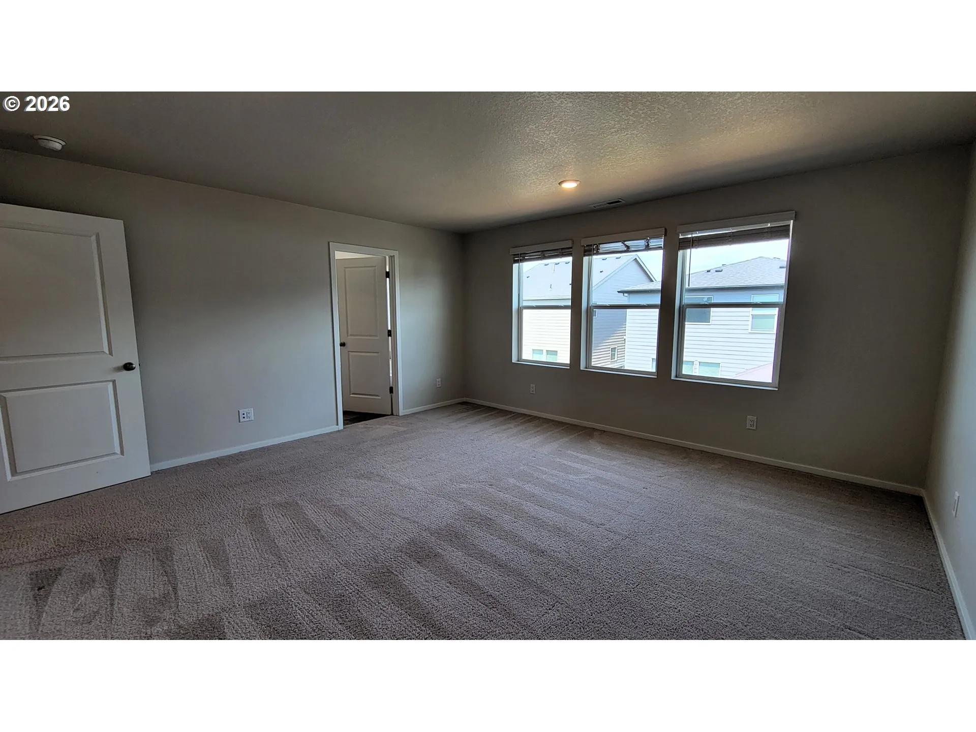Bedroom, Owner's Suite-Upper