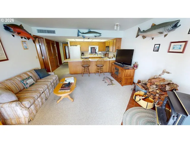 Kitchen/Living Room