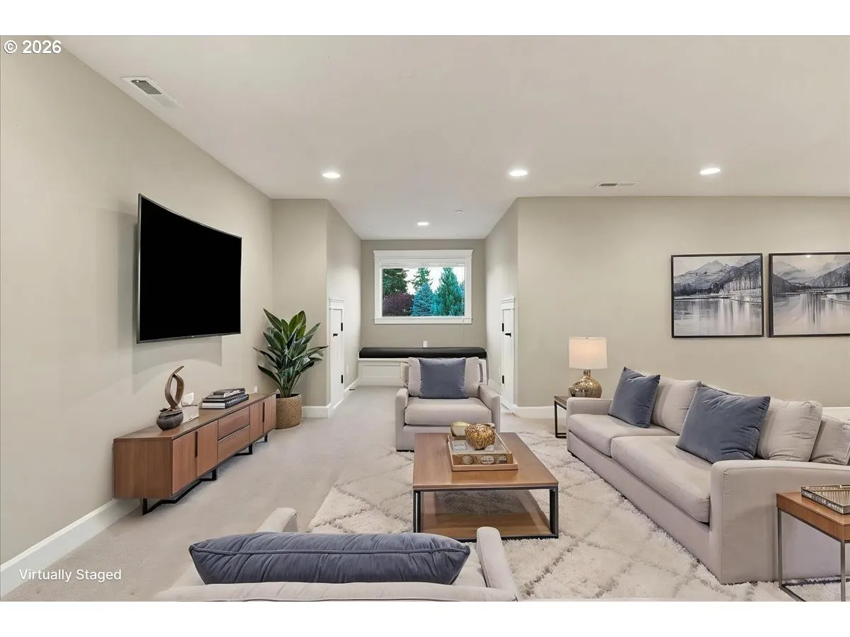 Bonus Room-Upper