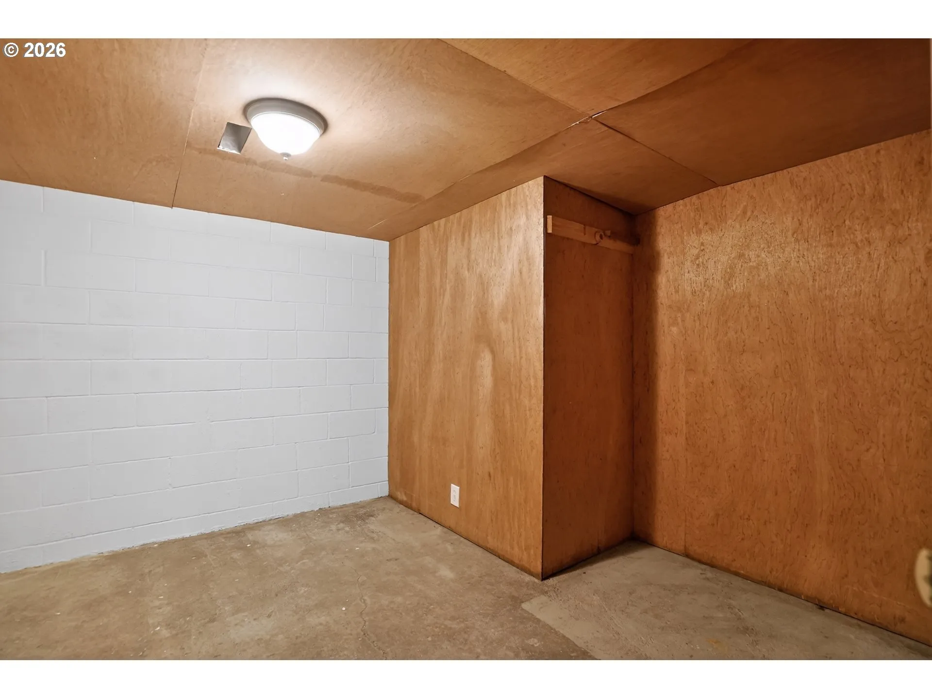 Basement-Unfinished