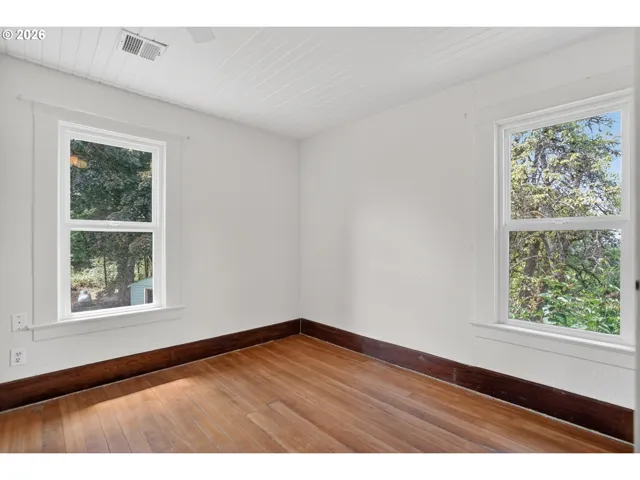 Bonus Room-Upper