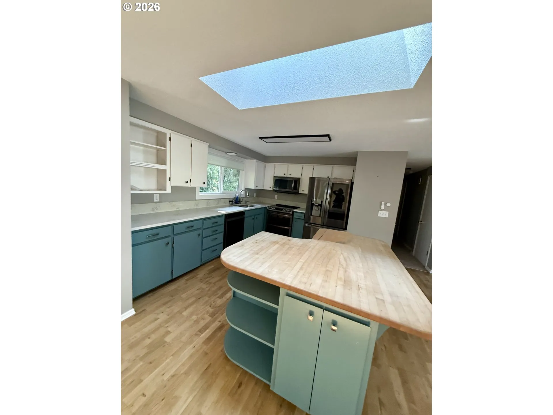 Kitchen-Island