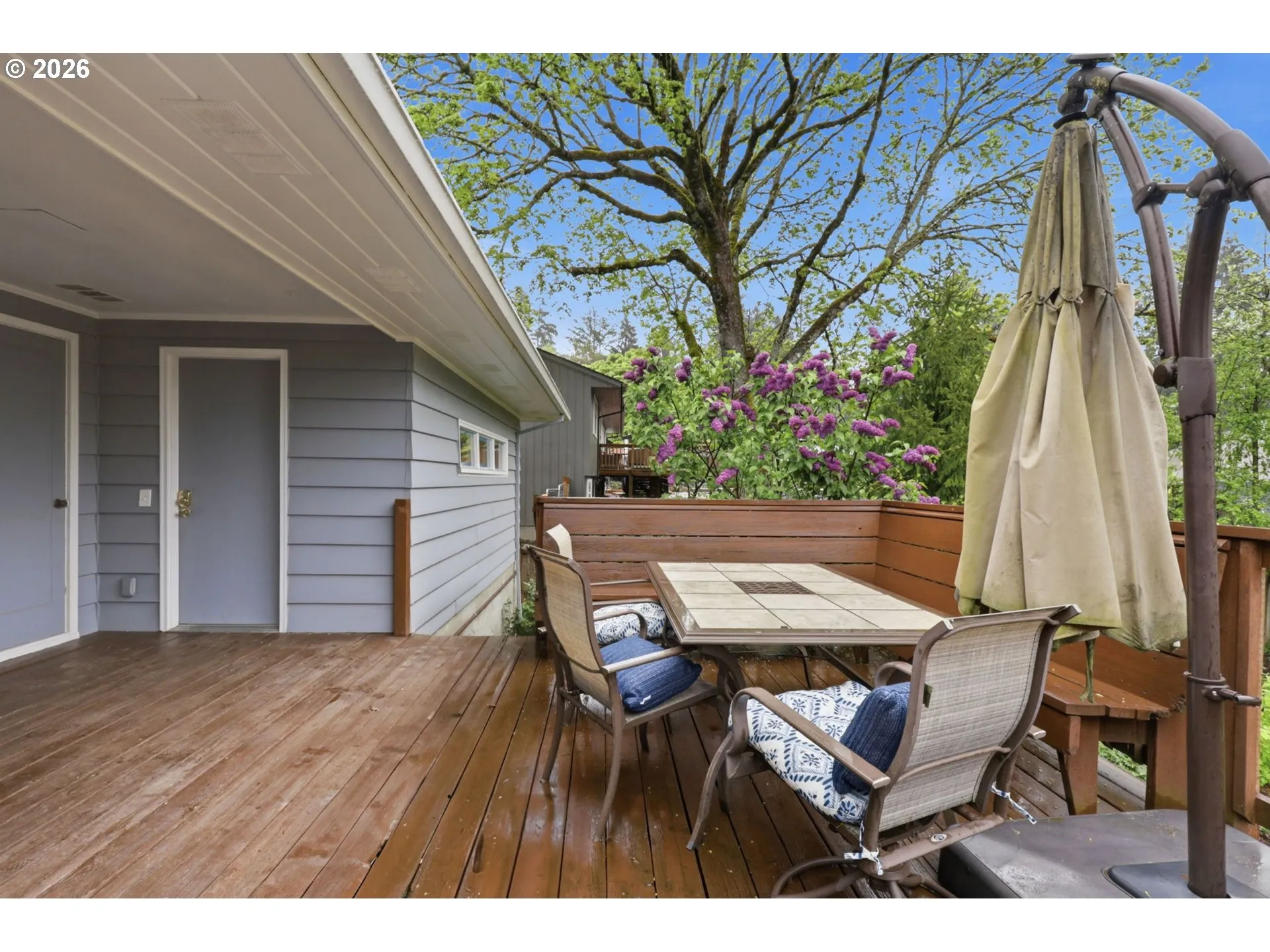 Deck-Upper