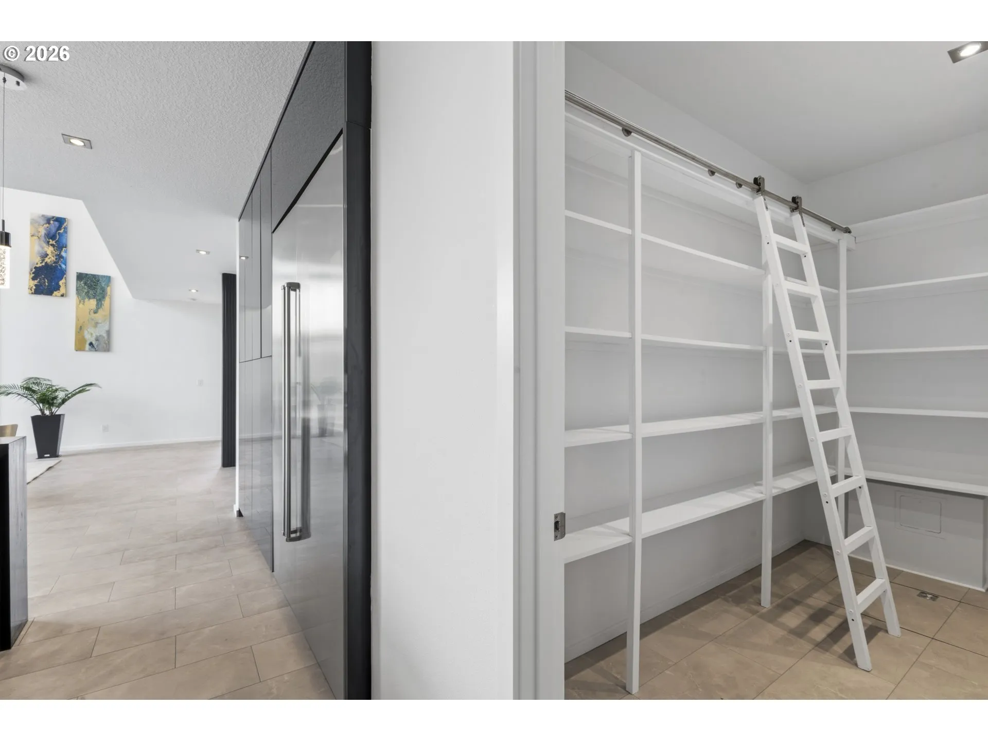 Pantry-Main