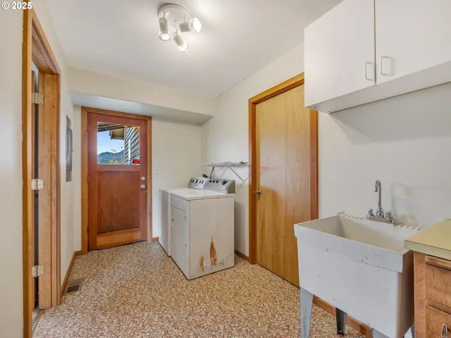 Laundry-Main