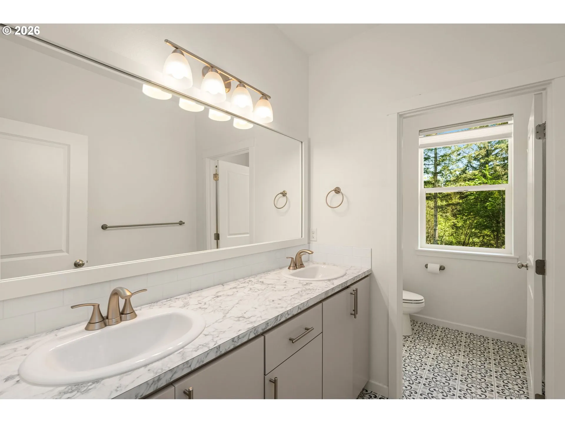 Bathroom-Hall