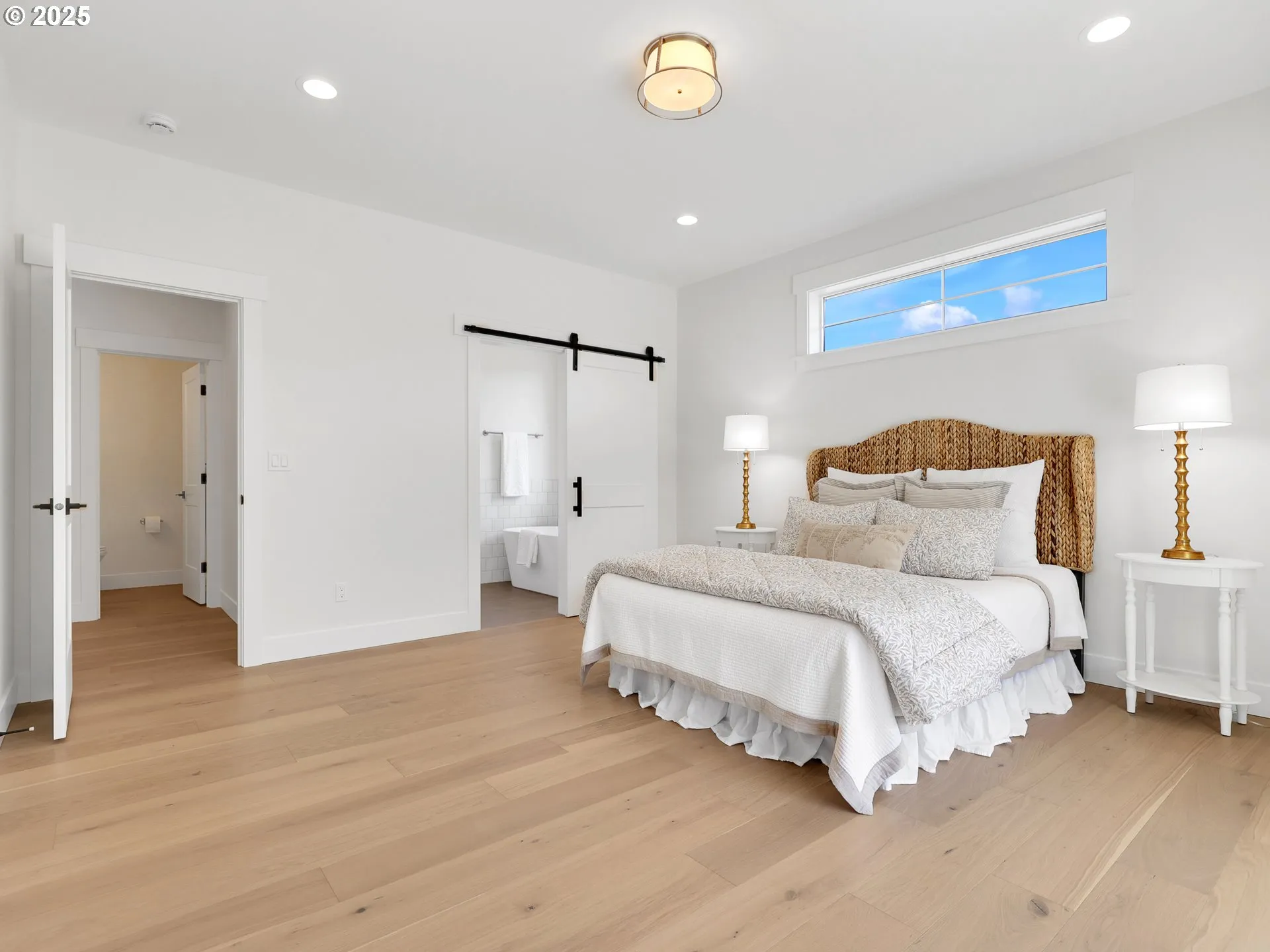 Bedroom, Primary-Main