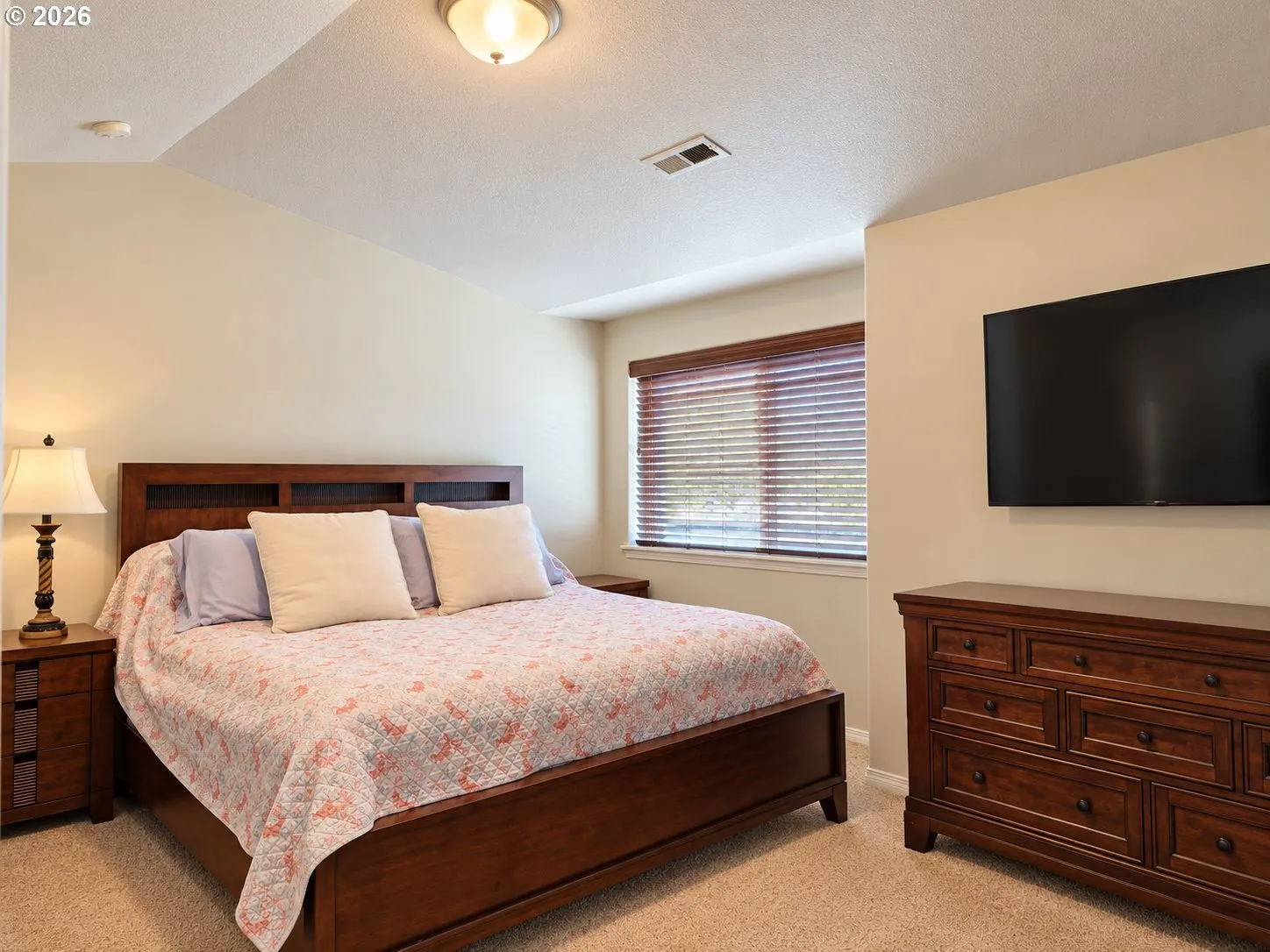 Bedroom, Primary