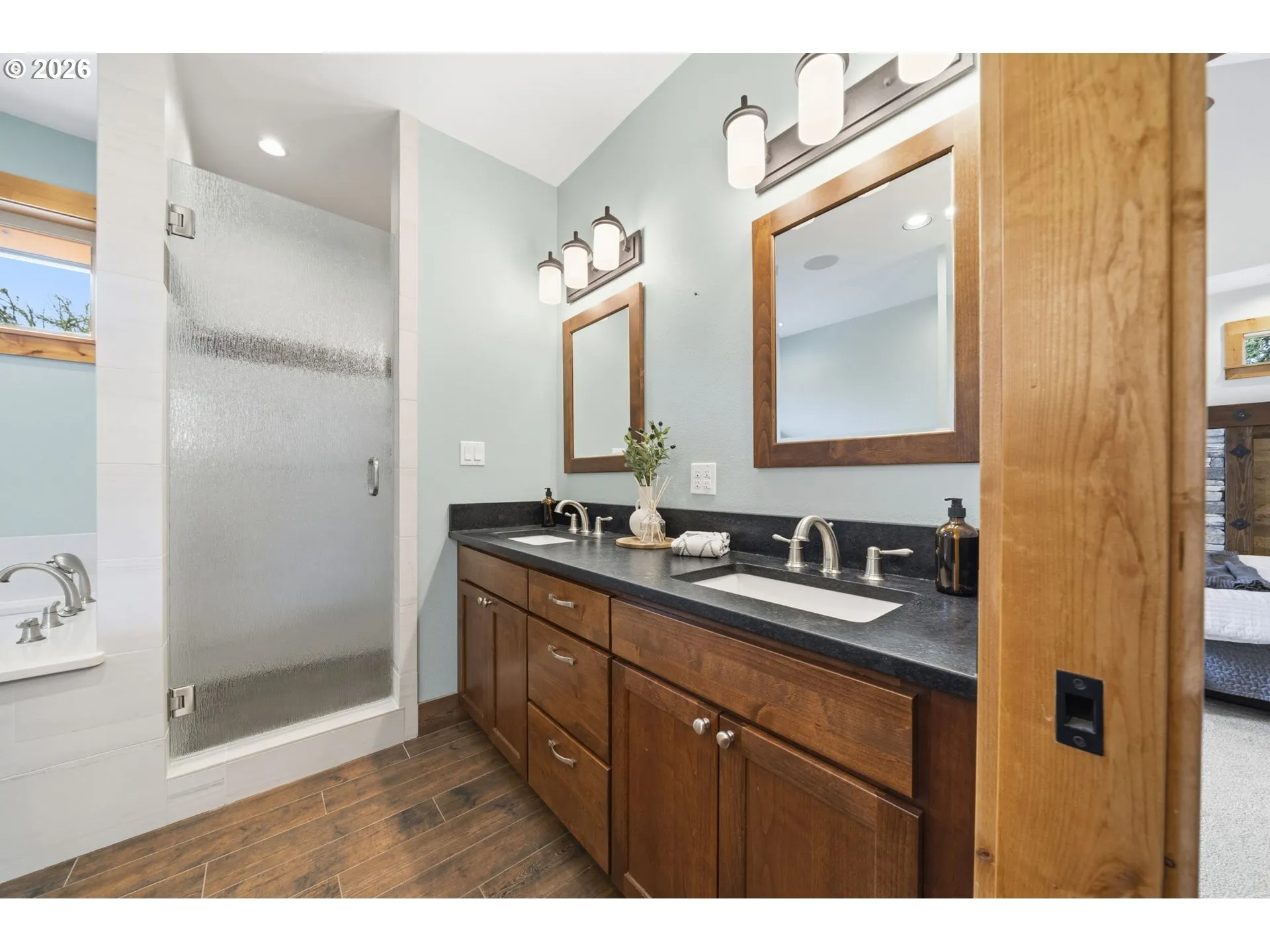Owner's Suite Bathroom-Full Bathroom