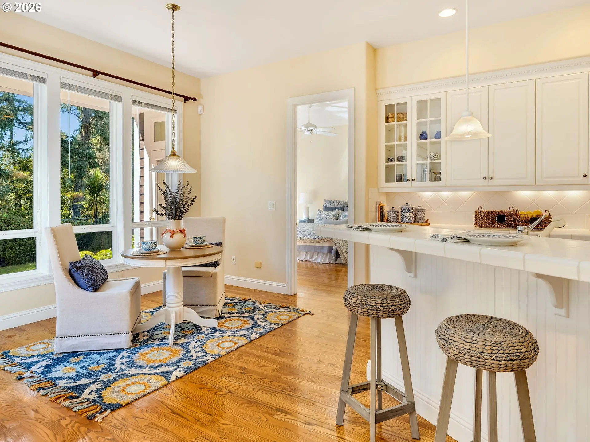 Kitchen-Eating Area