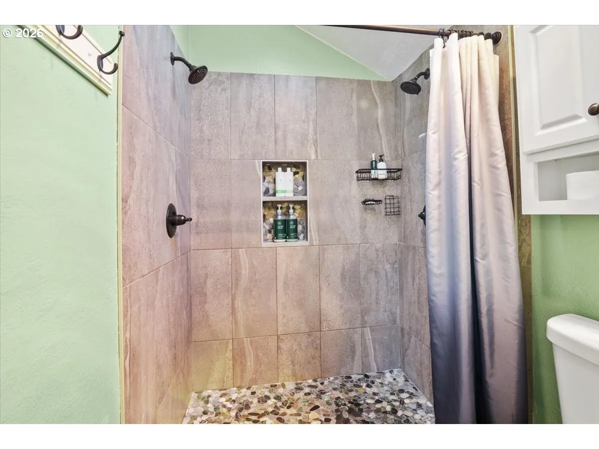 Primary Bedroom-Attached Bathroom
