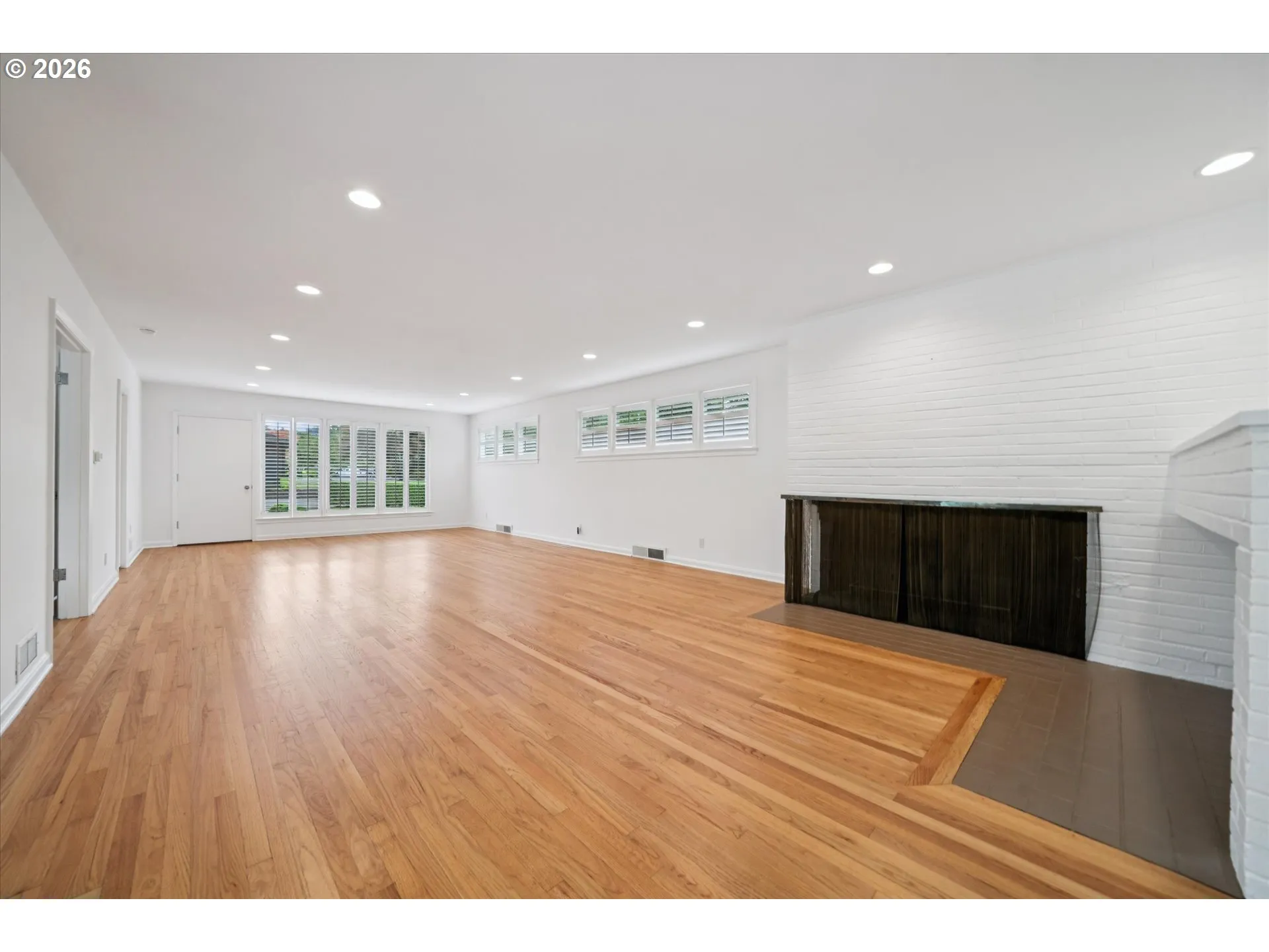 Living Room/Dining Room