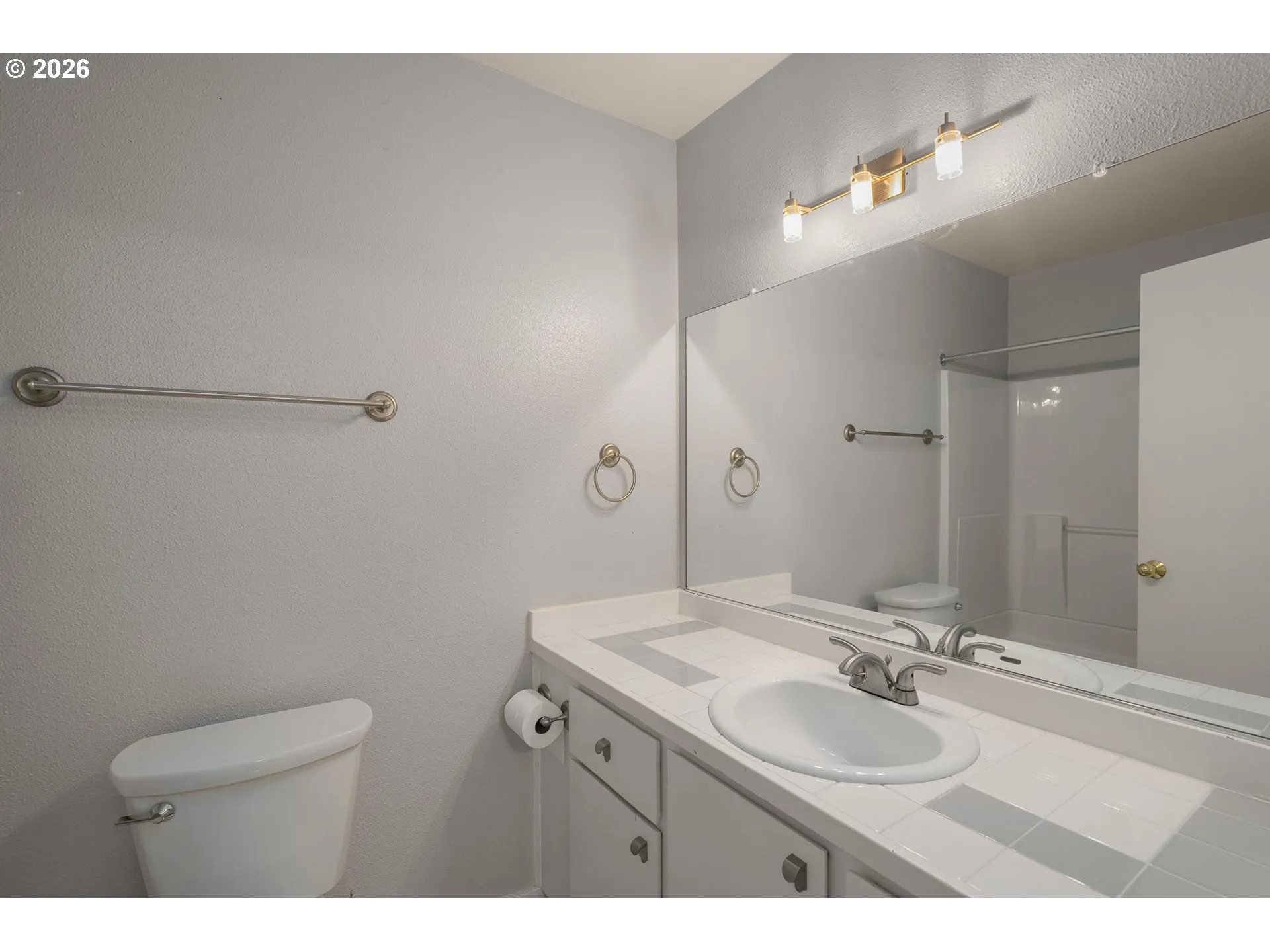 Bathroom-Hall