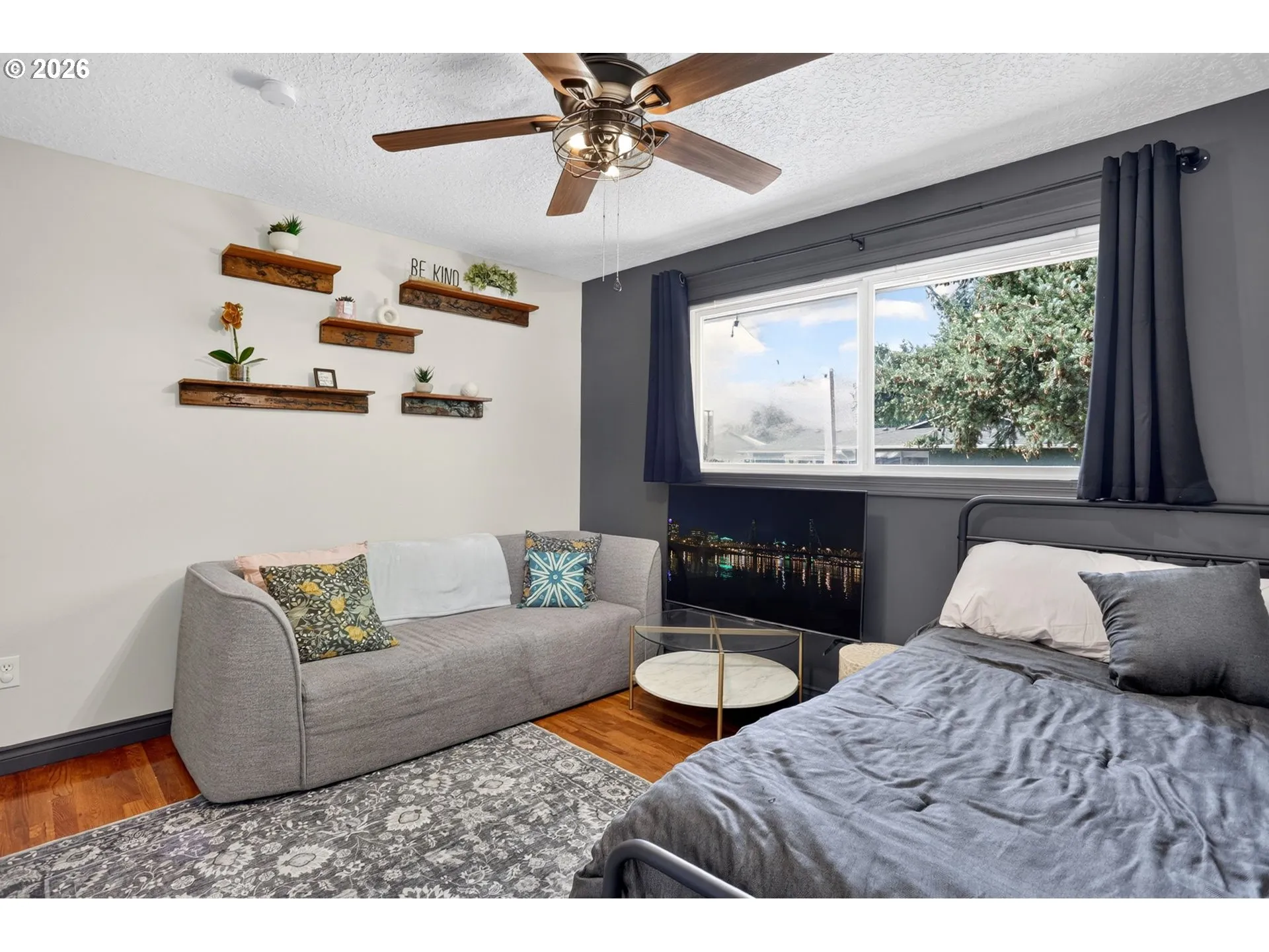Bedroom, Primary-Ceiling Fan