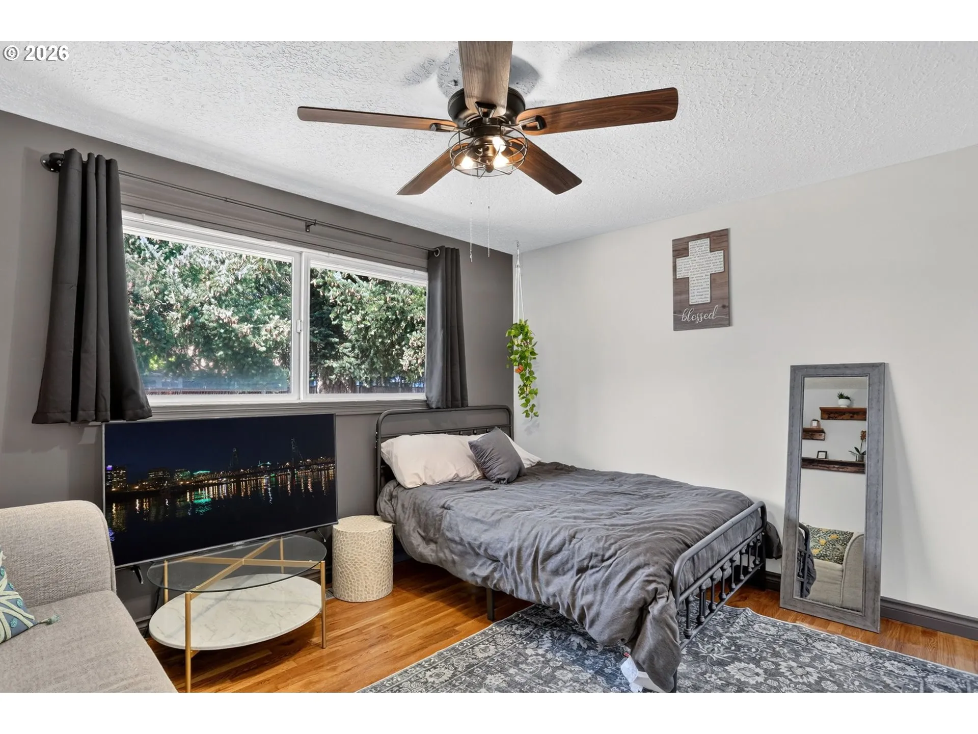 Bedroom, Primary-Ceiling Fan
