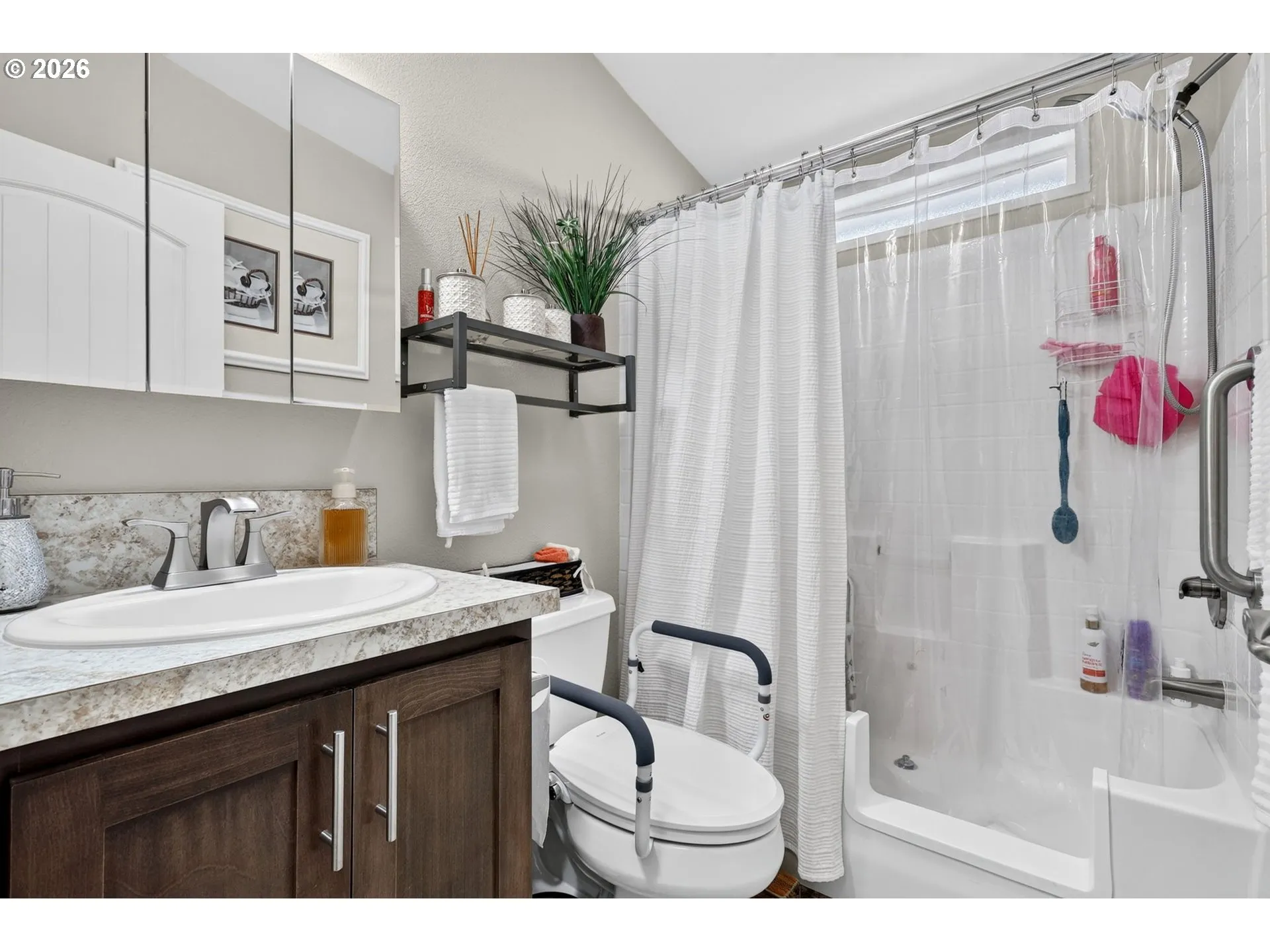 Bathroom-Hall