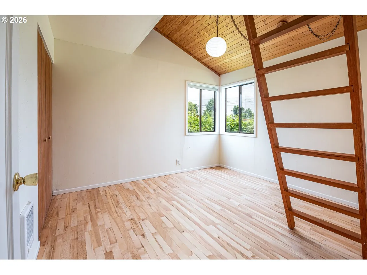 Bedroom-# 1