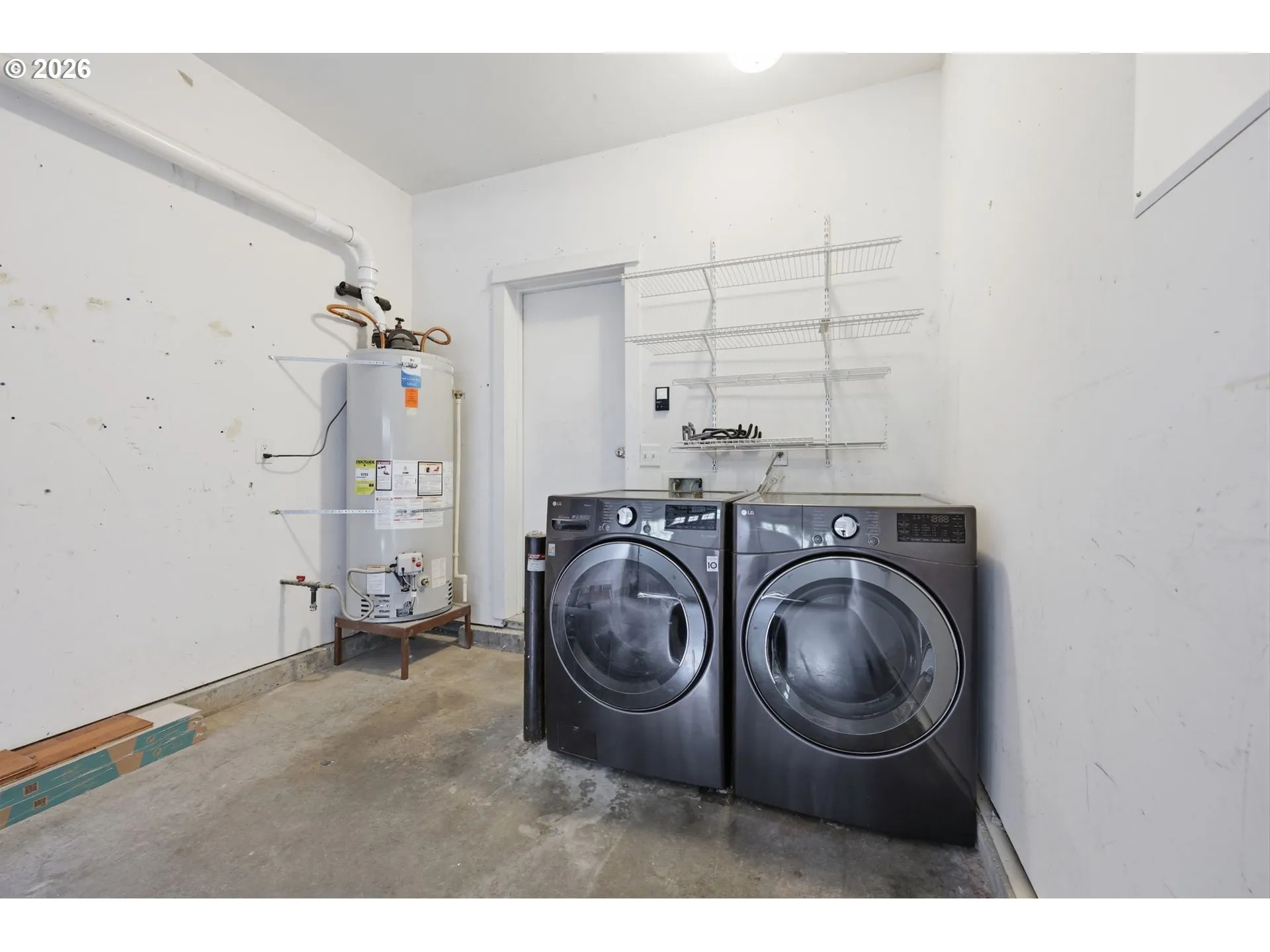 Laundry-Garage