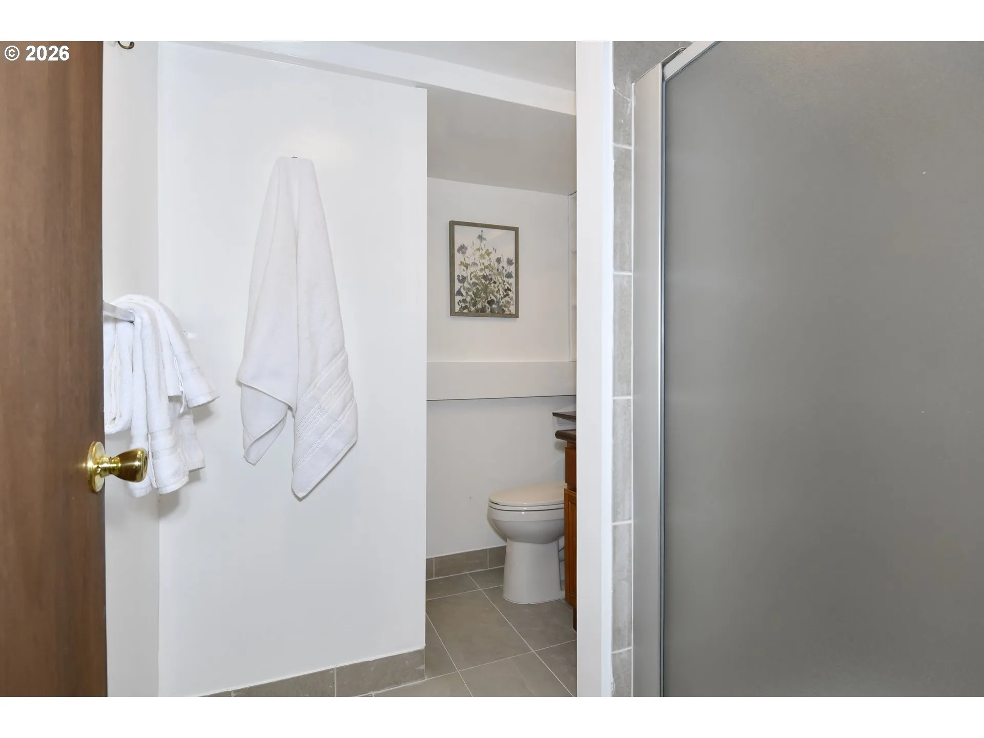 Bathroom-Lower