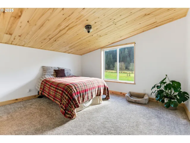 Bedroom, Primary #2-Upper