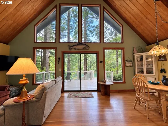 Living Room/Dining Room